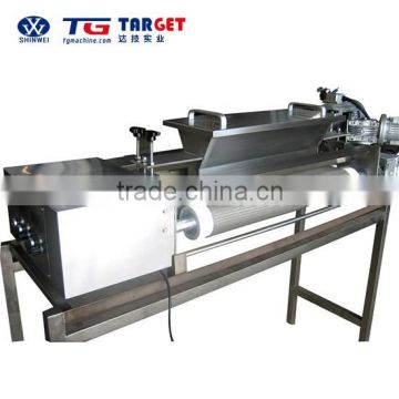 High speed sugar /salt sprinkling machine