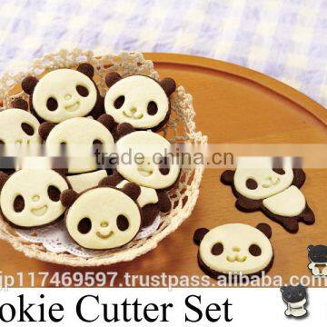 Arnest kitchenware cookie tools bakeware plascitc sweets maker animal bear cookie cutter stamp set 76064