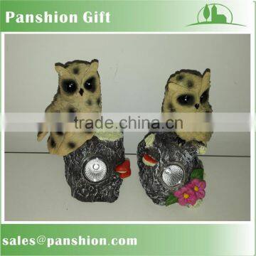 Solar powered lighting decorative resin garden animal