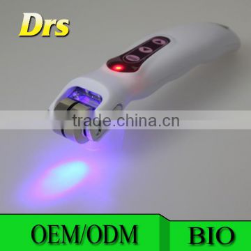 Popular led photon light therapy derma roller use at home for hair loss treatment