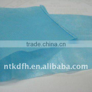 Anti-slip PE film coated nonwoven fabric