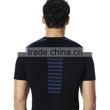 Compression Short Sleeve Seamless Knitwear photo-2