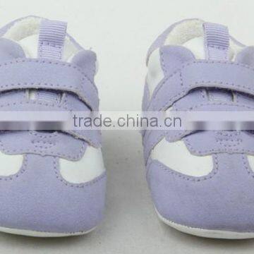 Wholesale Breathable Purple Soccer Shoes for Babies photo-3