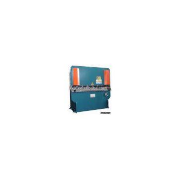 Small size press brake