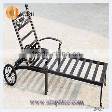 cast aluminum Lounge