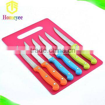Stainless Steel Serrated Steak Knife Set With Plastic Cutting Board
