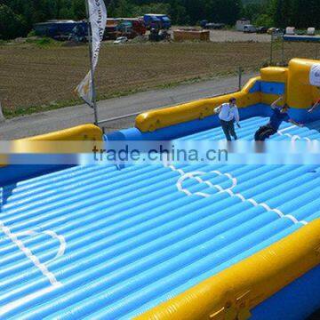 Adult N Chilrd Inflatable Soap Soccer Field 2 in 1 Inflatable Foosball Football Field outdoor hire