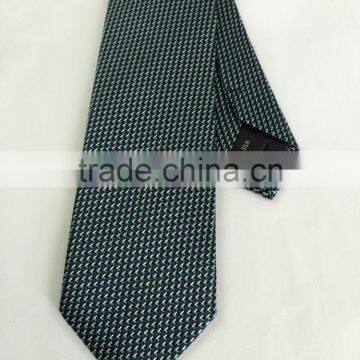 Men's white\navy\green 100% silk tie with small dash design