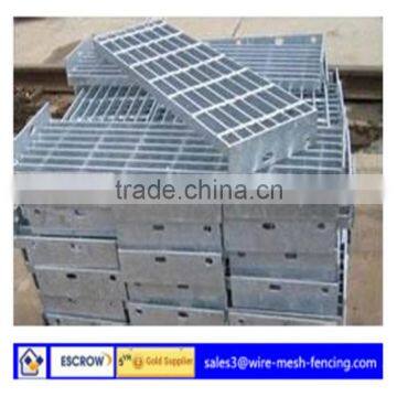 ISO9001:2008 2015 low price galvanized outdoor metal grating,China professional factory direct sale