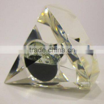 Custominverted glass pyramid paperweight