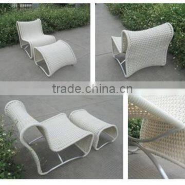 Outdoor Beach Chair Rattan Poolside Sun Lounger Used for Hotel Garden Furniture photo-2