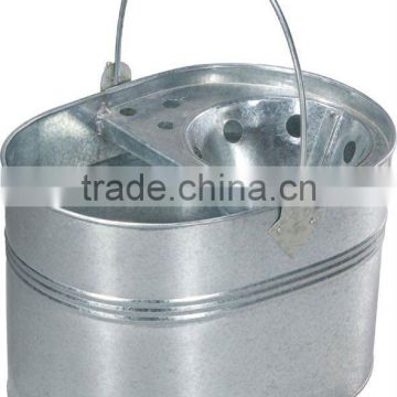 Mop bucket with galvanized color