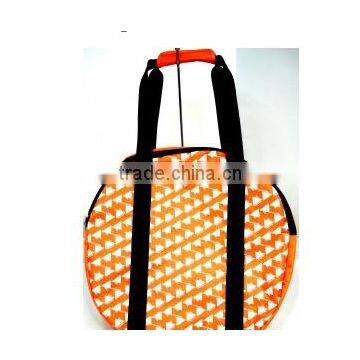 cutsomeized size logo Eco -friendly orange round travel duffle bag for women