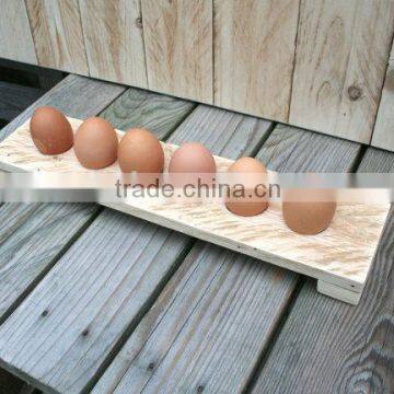 Custom made painted color and logo solid wooden egg holder