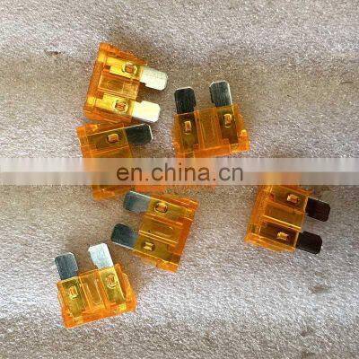 Sinotruk Sitrak T5G/T7H Truck Electric System Spare Parts WG9716582301+001/1 5a Chip Fuse photo-3