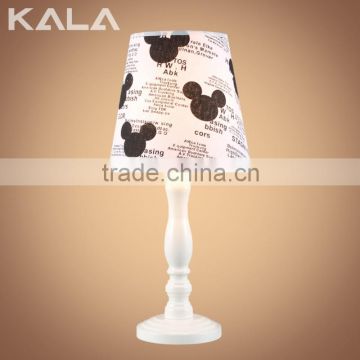 2016 Popular White Cheap Ceramic Table Lamps Table light