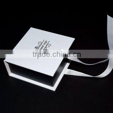 Custom Colorful Fancy Small Creative Gift Boxes for Boutique photo-5