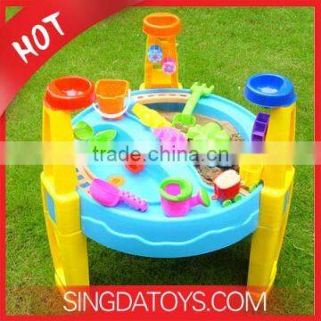 2013 Hot sale Wholesale HL8804 Plastic Sand Beach Toys Set For Kids