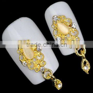 3D Nail Art DIY Color Rhinestone Black Gold & Silver Color Bowknot Pattern Glitter Nail Art Decorations