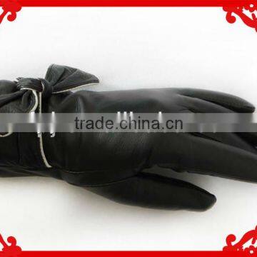 women high grade romantic goatskin driver leather glove with bow