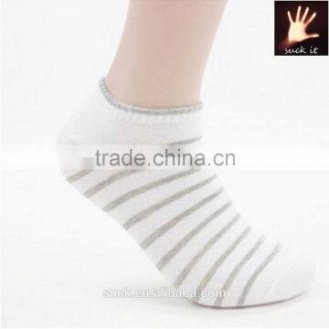 Men Cotton Stripe Pattern Ankle Socks Sports Socks Casual Cotton Socks