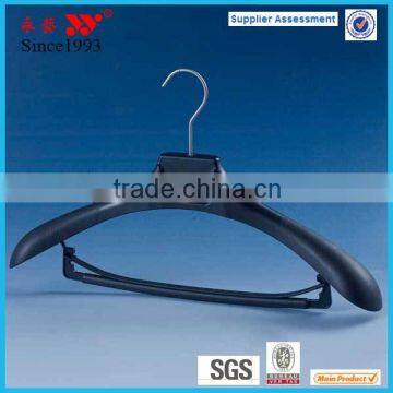 2016 New Product China Hanger Manufacturer Plastic Cloth Hanger