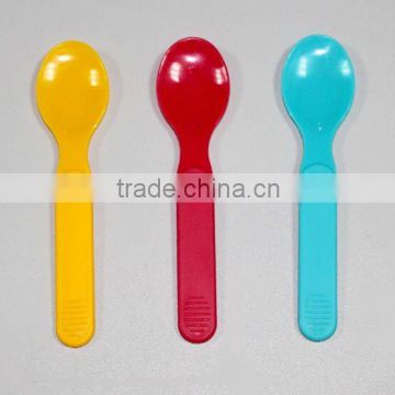 Disposable plastic spoon