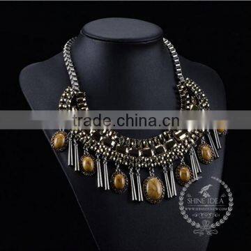 High Quality Vintage Rhinestone Chunky Statement Necklace Tin Alloy Fashion Women Pendant Necklace 6390052 photo-2