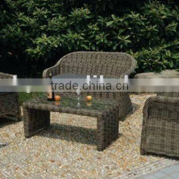 outdoor wicker furniture