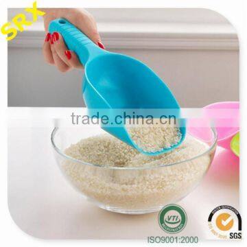 Customized High Quality Food Grade Plastic Fruit Scoop for Sale, OEM Ice Party Scoop, Make Your Own Plastic Food Scoop photo-3