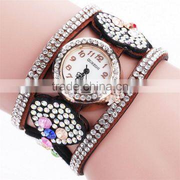 Charming Sexy Lady Decoration Watch Fashion Korean Velvet Heart-shaped Female Diamond Bracelet Wristwatch photo-4