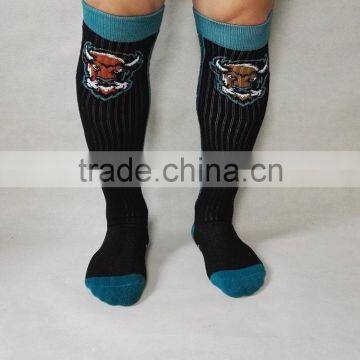 custom wholesale knee high football soccer socks