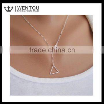 Wholesale Simple Design Geometric Triangulation Short Necklace photo-2
