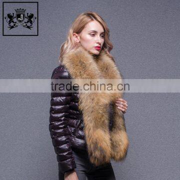 Hot sale factory price fashion customize warm lady slim fit big raccoon fur collar down jacket for winter