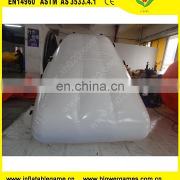 China inflatable climbing iceberg With Long-term Technical Support