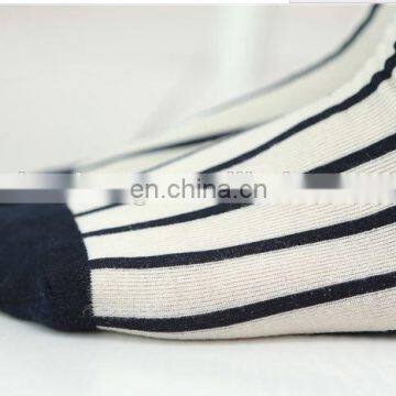 2015 Custom Fashion jacquard socks Professional Factory