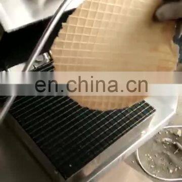 Egg roll roller machine for making ice cream cone