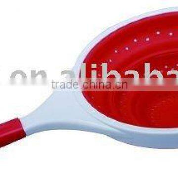 handle silicone strainer