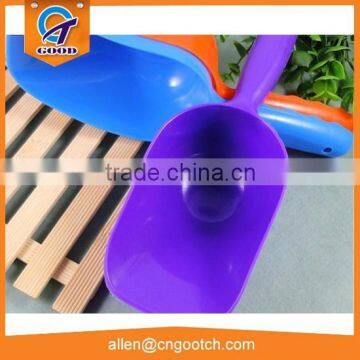 plastic snow shovel for kids