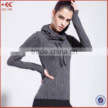 Modern Striped windproof Hooded Running girls yoga shirt