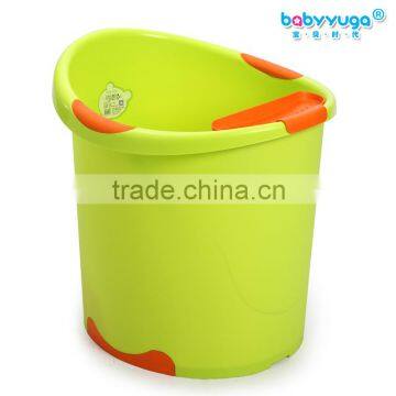 large plastic baby bathtub for children up to 3 years