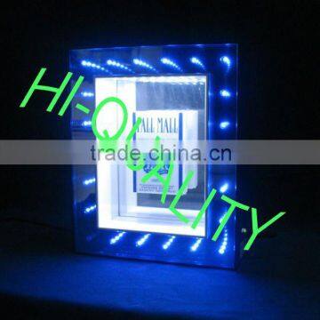 Fashion Acrylic Cigarette Pos Display / LED Acrylic display stand