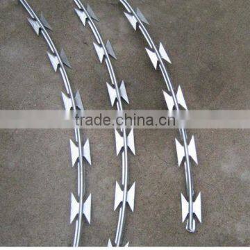 302 Concertinal Razor Wire BTO-22