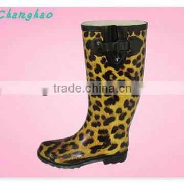 Women fashion rubber rain boots cheap ladies shoe LD2013040720