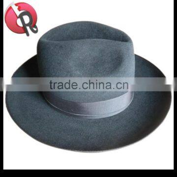 A Wide-brimmed Hat for Man photo-3
