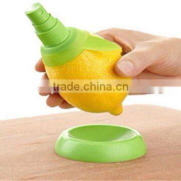 Home Kitchen Lemon Juice Sprayer Citrus Spray Mini Squeezer Hand Juicer photo-3