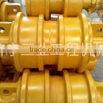 shantui bulldozer SD32 double flanges track roller 175-30-00486 from China manufacture