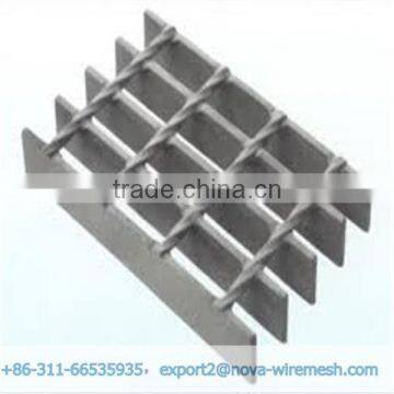 Stainless steel sink grids / grating