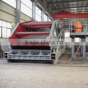 Linear vibrating screen for rock crushing plant