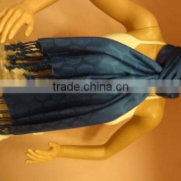 Elegant Jacquard Stoles With Tassles photo-3